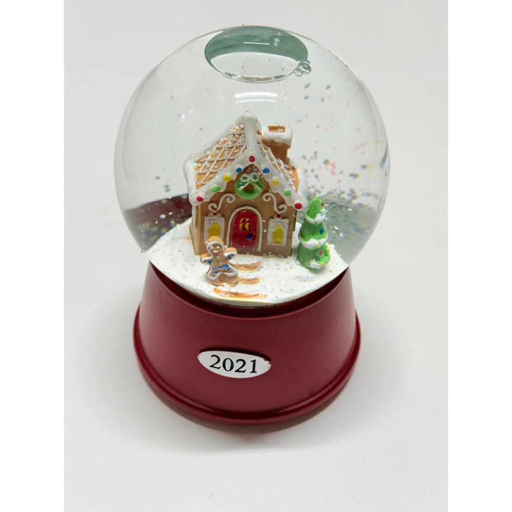 Wondershop 2021 Gingerbread House Musical Snow Globe Deck The Halls Christmas